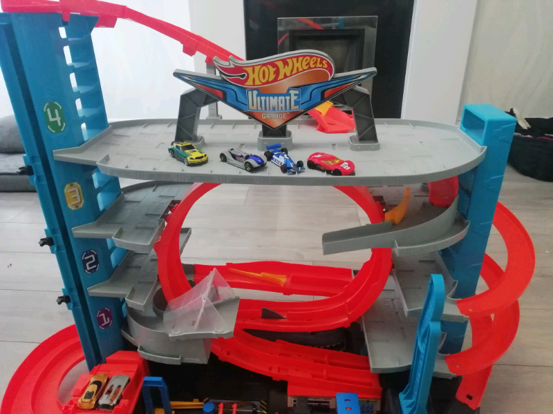 ultimate garage hot wheels liverpool